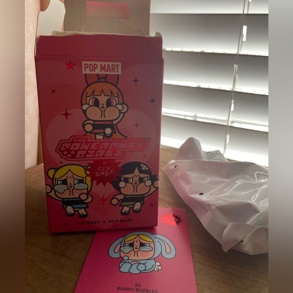 POP MART Crybaby The PowerPuff Girls - Bunny Bubbles Figurine - OB, Wrapped - Picture 3 of 6